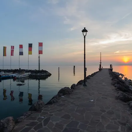 Fronte Di Garda, La Finestra Sull'acqua Apartment Bardolino